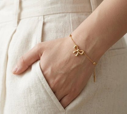 Anti-Tarnish Waterproof Bow Bracelet - Delicate Gold Chain with Ribbon Charm