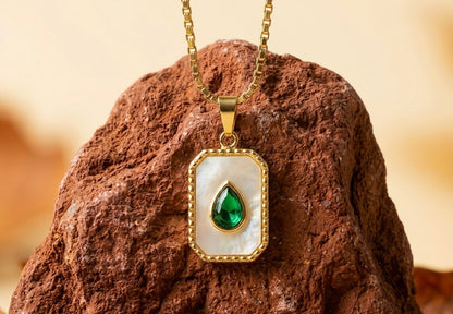 18K Gold Plated Emerald Green Teardrop Necklace | Vintage Rectangular Medallion with Pearl Inlay