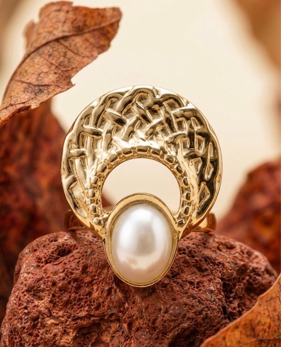 18k Gold Plated Woven Crescent Pearl Ring