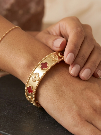 18k Gold Plated Four-Leaf Clover Bangle – Red Enamel & Gold Motif Bracelet