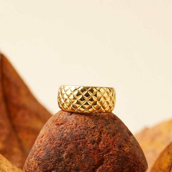 Gold Quilted Dome Ring – Chunky Diamond Pattern Statement Band – Luxury 18K Gold Plated Textured Ring for Women