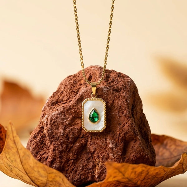 18K Gold Plated Emerald Green Teardrop Necklace | Vintage Rectangular Medallion with Pearl Inlay