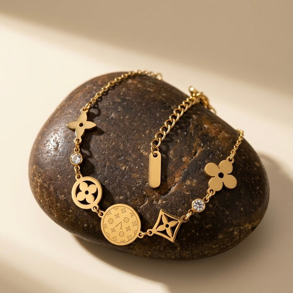 Anti-Tarnish Waterproof Clover Charm Bracelet - Gold Coin Medallion Chain Bracelet