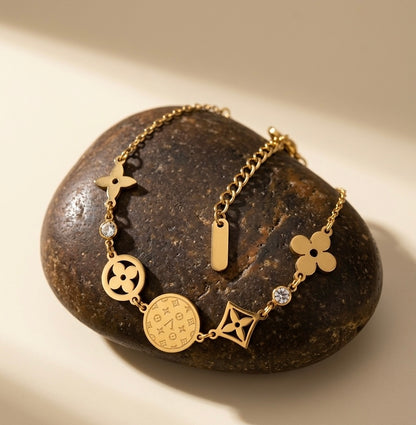 Anti-Tarnish Waterproof Clover Charm Bracelet - Gold Coin Medallion Chain Bracelet