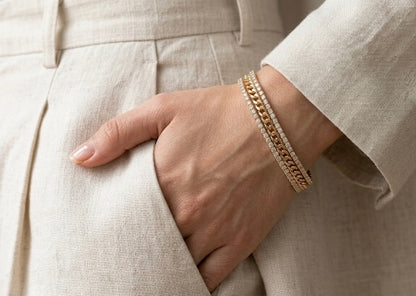 Encrusted 18k Gold Curb Chain Bracelet Trio