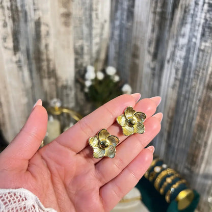 Vintage Gold Textured Flower Stud Earrings | Matte Finish Floral Statement Earrings | Retro Botanical Gold Studs for Women | Chic Daily Wear Jewelry - ACERO JEWELS
