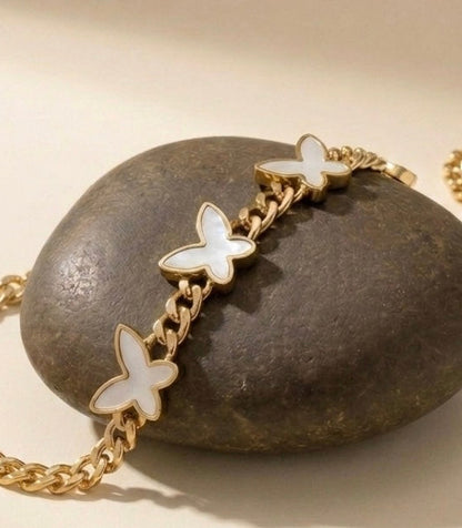 18k Gold Plated Mother of Pearl Butterfly Curb Chain Bracelet