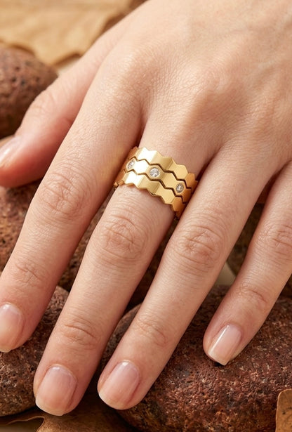 Gold Honeycomb Geometric Ring