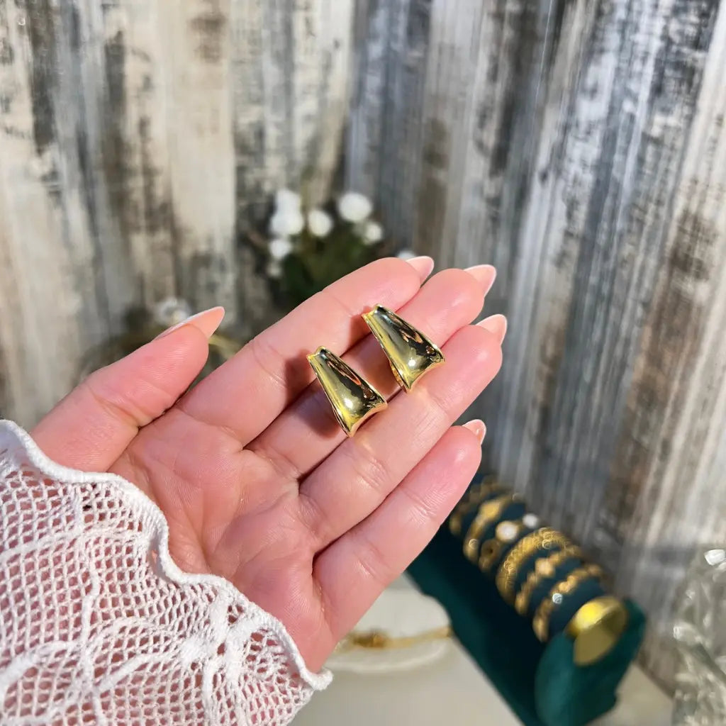 Elegant 18K Gold Plated Chunky Wave Stud Earrings | Minimalist Bold Curved Statement Earrings for Women | Water-Resistant Non-Tarnish Jewelry - ACERO JEWELS