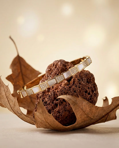 Luxury 18k Gold Plated Geometric Serpent Bangle