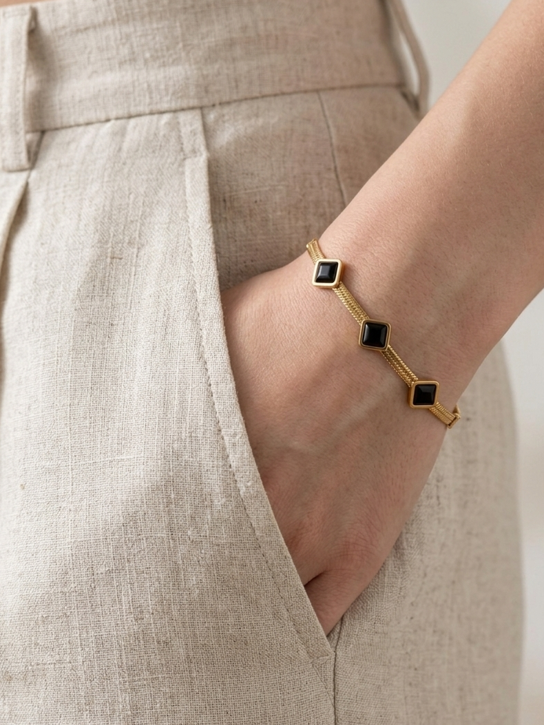 Anti-Tarnish Waterproof Diamond Link Bracelet - Gold Geometric Chain Bracelet