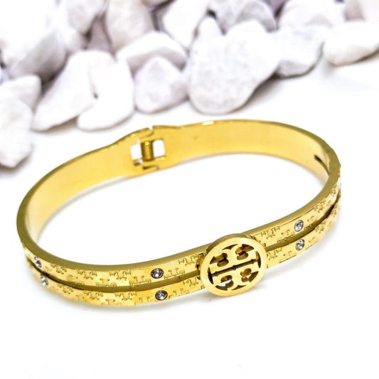 18K Gold Plated Textured Circular Emblem Bracelet
