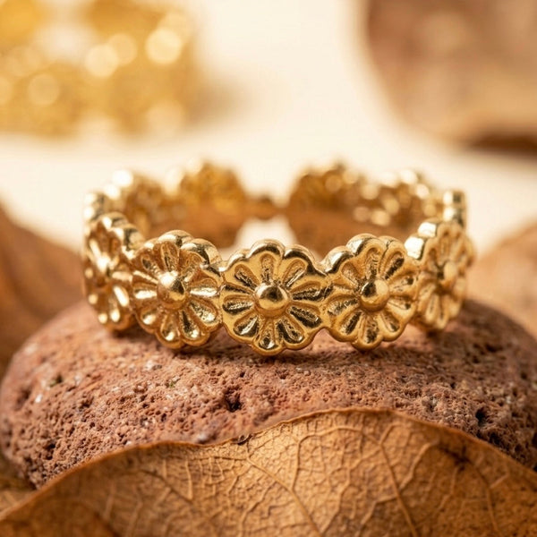 18K Gold Plated Petite Daisy Eternity Ring