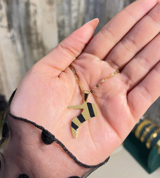 18K Gold Plated High Heel Stiletto Pendant Necklace | Striped Enamel Shoe Charm for Fashion Lovers - ACERO JEWELS