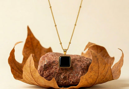 18K Gold Plated Black Onyx Square Pendant Necklace | Vintage Style Satellilte Chain for Women