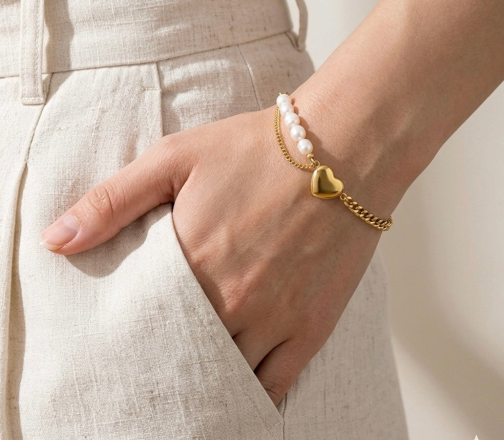 Pearl & Heart Fusion Charm Bracelet – 18K Gold Plated, Anti-Tarnish & Waterproof