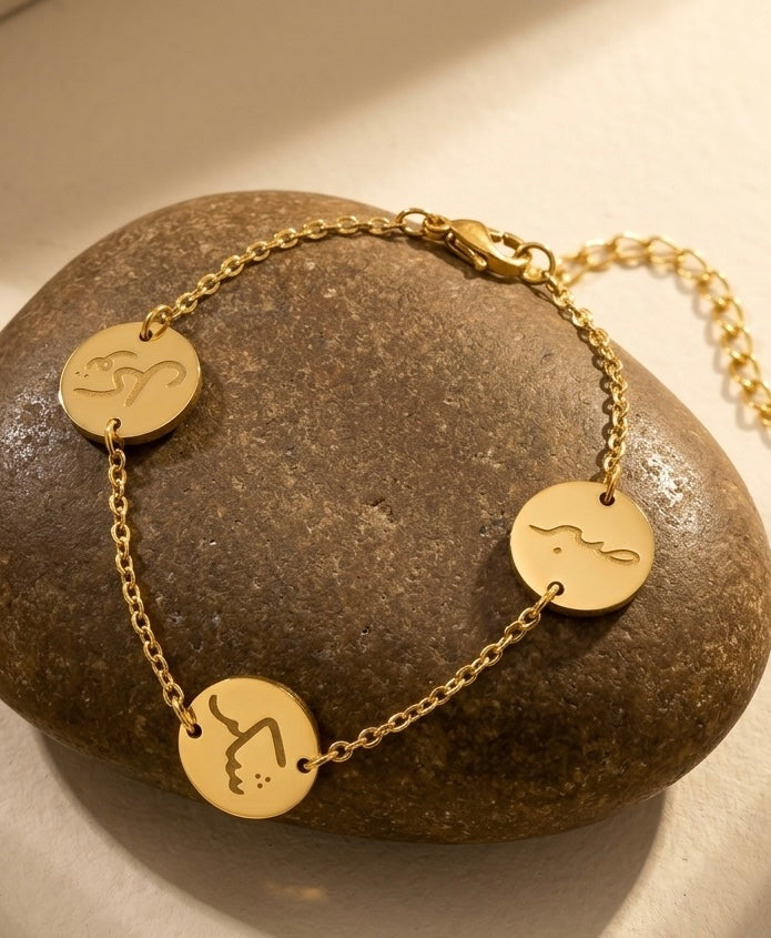 Elegant 18K Gold Plated Personalized Arabic Calligraphy Disc Bracelet