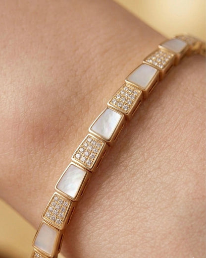 Luxury 18k Gold Plated Geometric Serpent Bangle