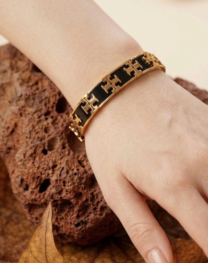 18k Gold Plated Black Enamel Geometric Bangle – Modern "T" Motif Link Bracelet