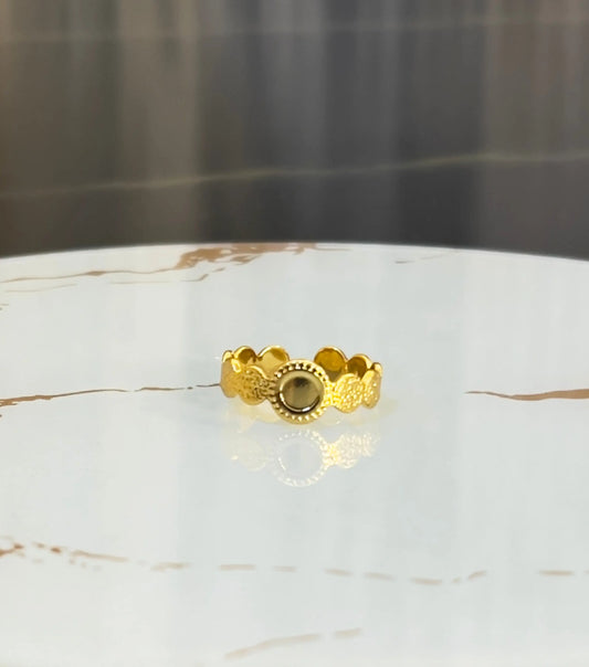 Elegant 18K Gold Plated Adjustable Scalloped Ring for Women | Vintage Hammered Texture Coin Statement Ring | Waterproof Stainless Steel Jewelry - ACERO JEWELS