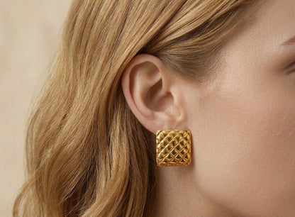 Vintage 18K Gold Plated Quilted Square Stud Earrings