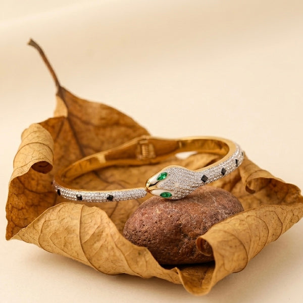 Luxury Crystal Serpent Bangle – Tarnish-Free Gold Stainless Steel Snake Bracelet