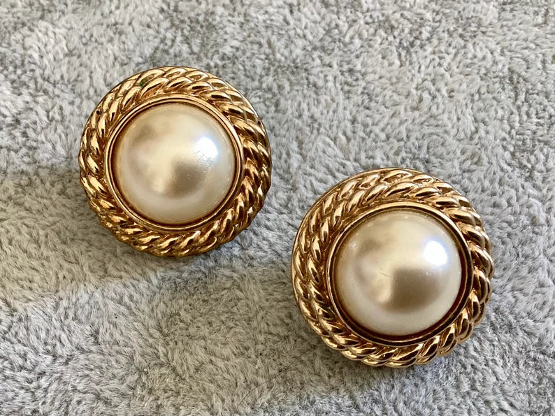 Aurelia Regal Pearl