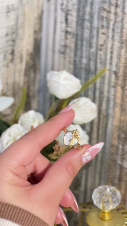 Vintage Style Mother of Pearl Heart Lock and Key Ring – 18K Gold Plated Romantic Jewelry